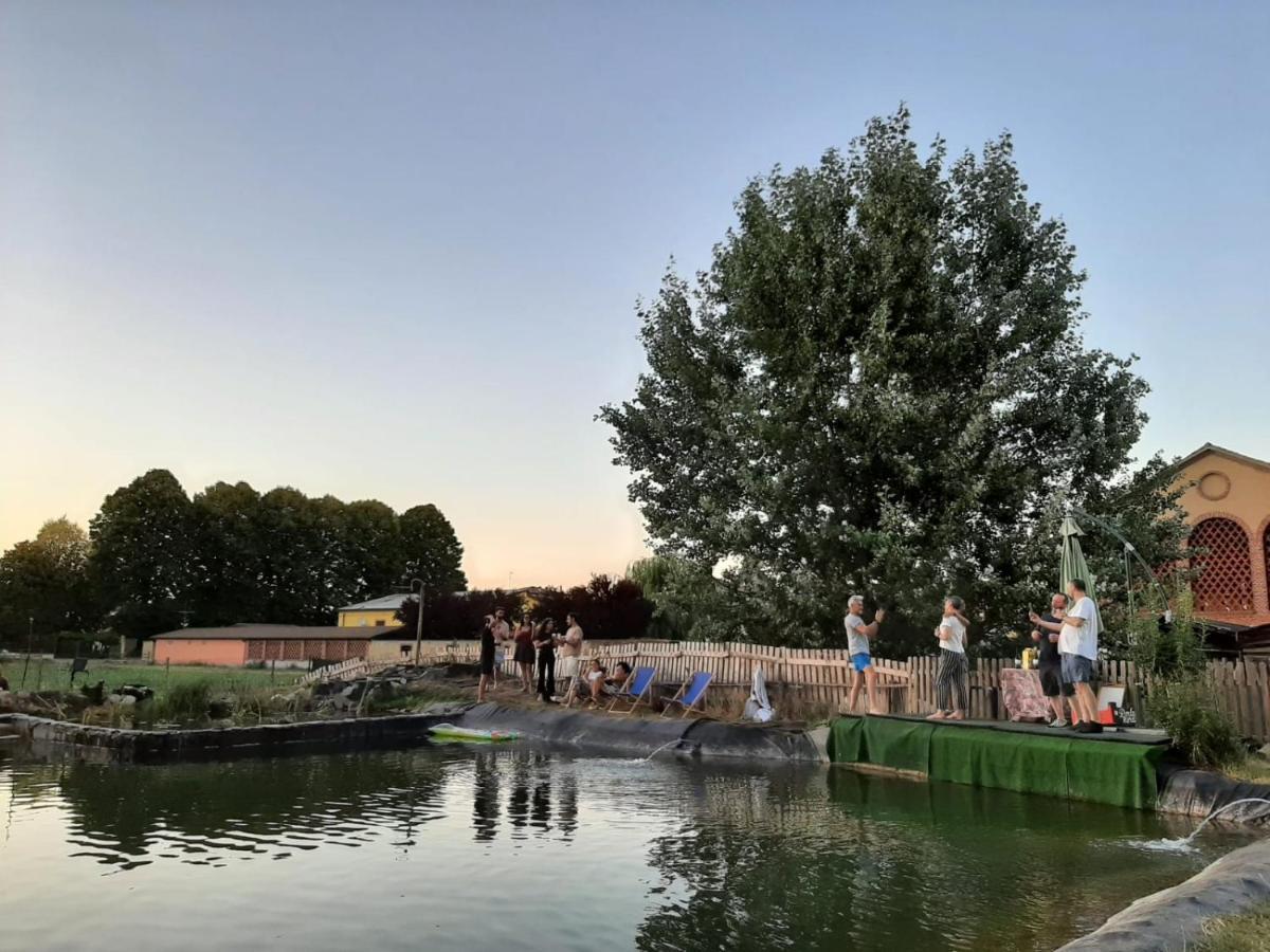 La Casa Sull'Albero Oasi Certosa Di Pavia Villa Borgarello Bagian luar foto